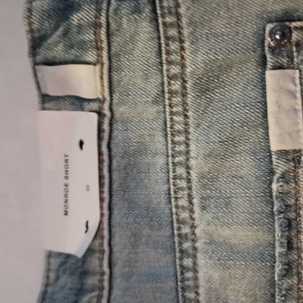 NWT 7 for All Mankind Monroe cutoff shorts